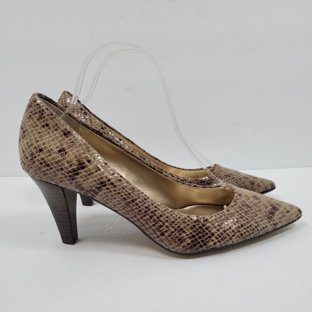 AK Anne Klein Iflex Snakeskin Print Women's Brown Heeled Shoes US Size 8.5